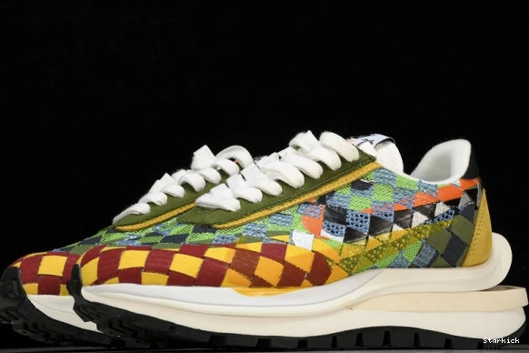  Vaporwaffle DR5209-300 “Green Gusto” sacai Nike Woven 1014